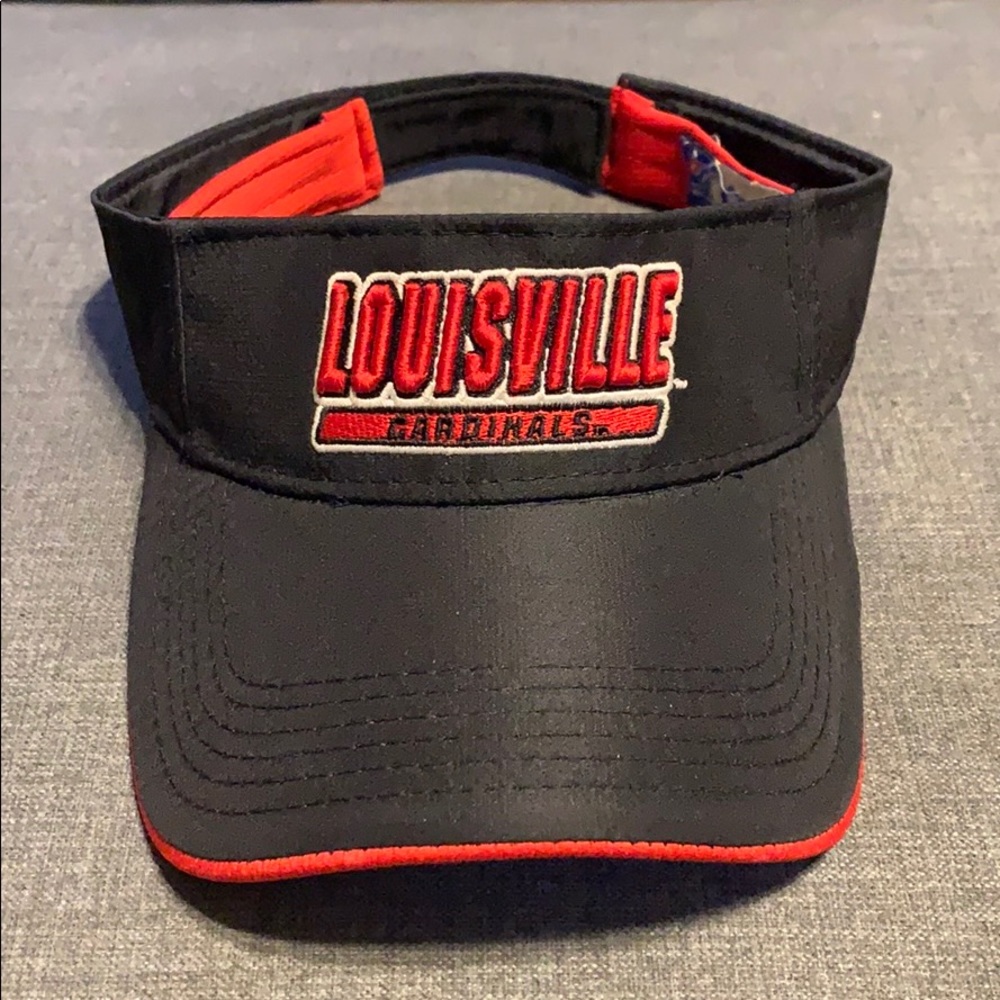 Louisville Cardinals hat